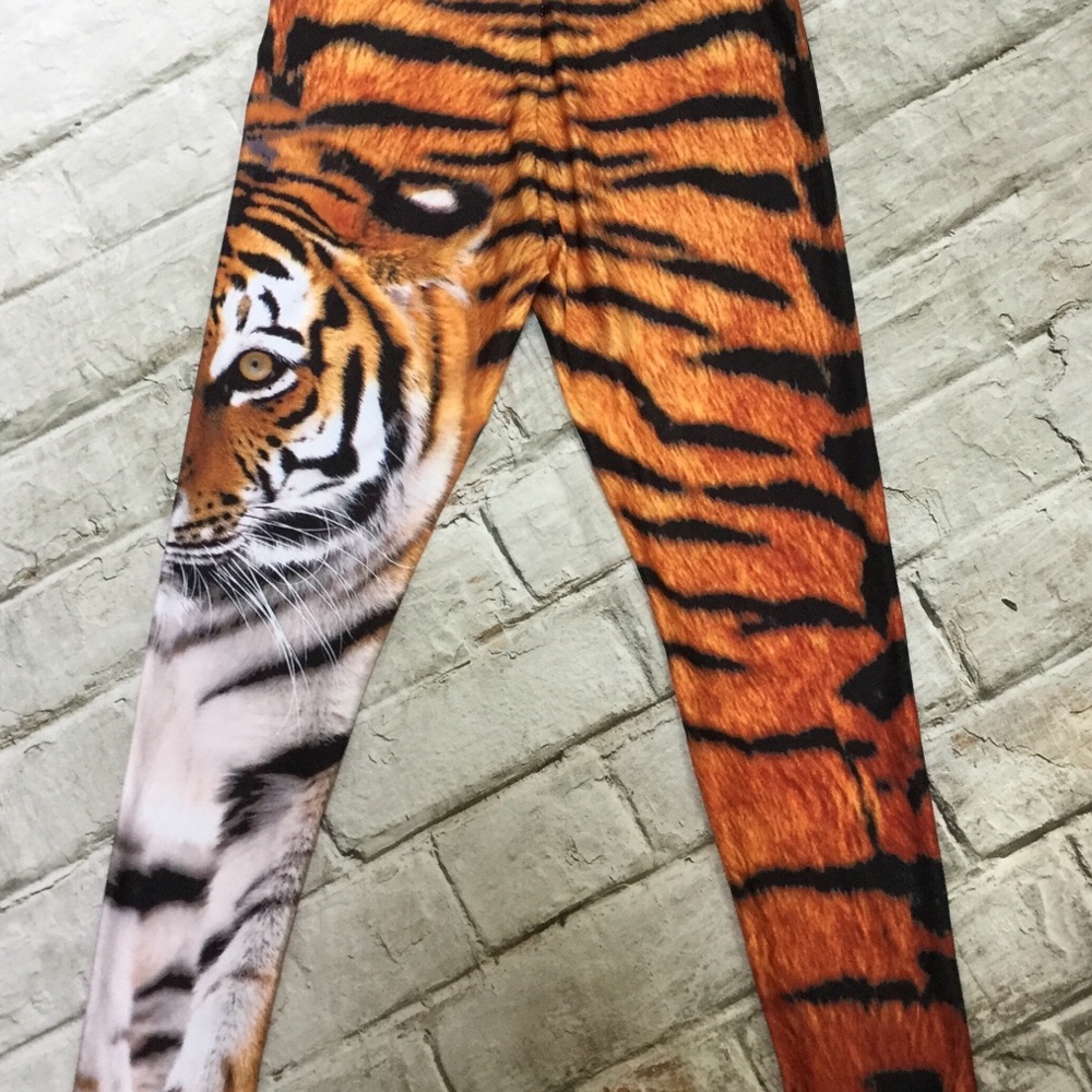 Tiger Leggings Size Medium - Picture 3 of 3